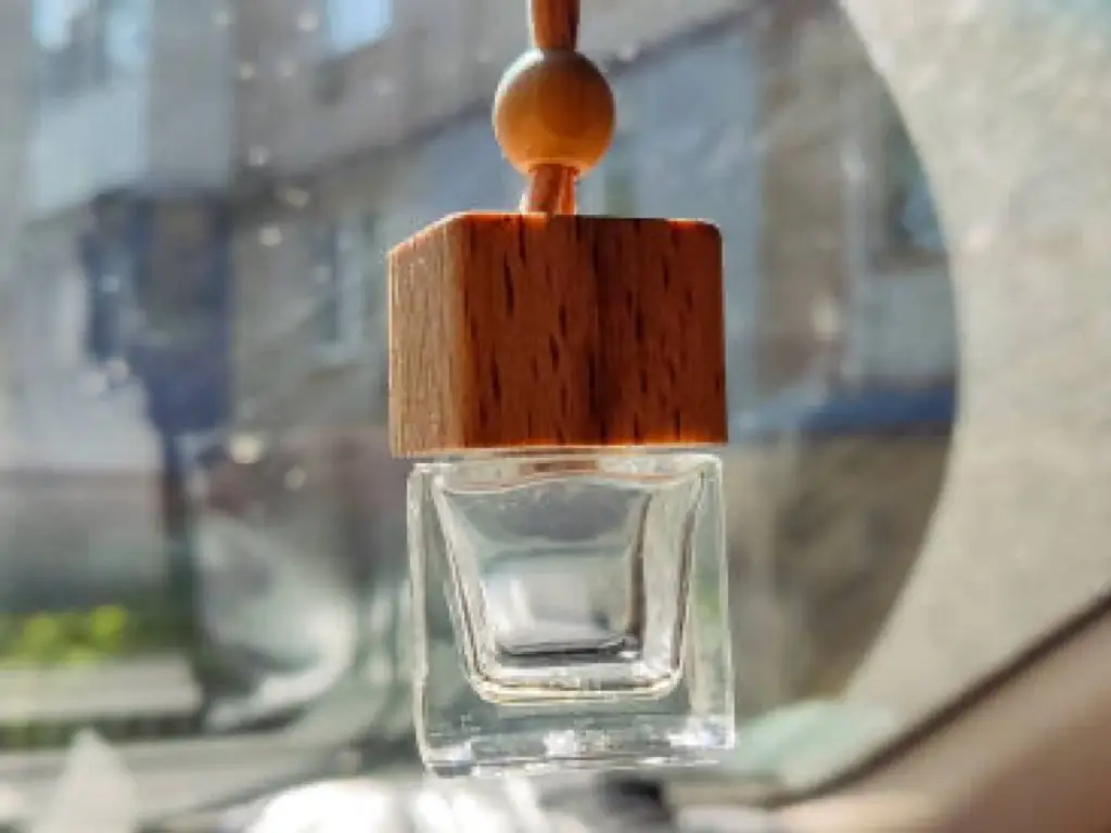 car diffuser bottle