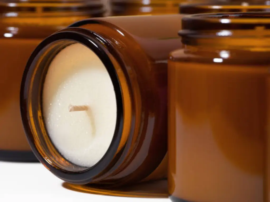 candle jar turns black 4