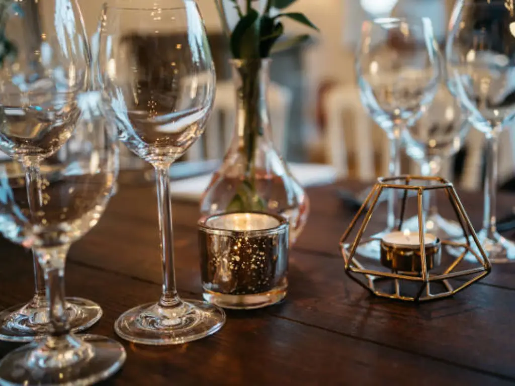 candle holders materials